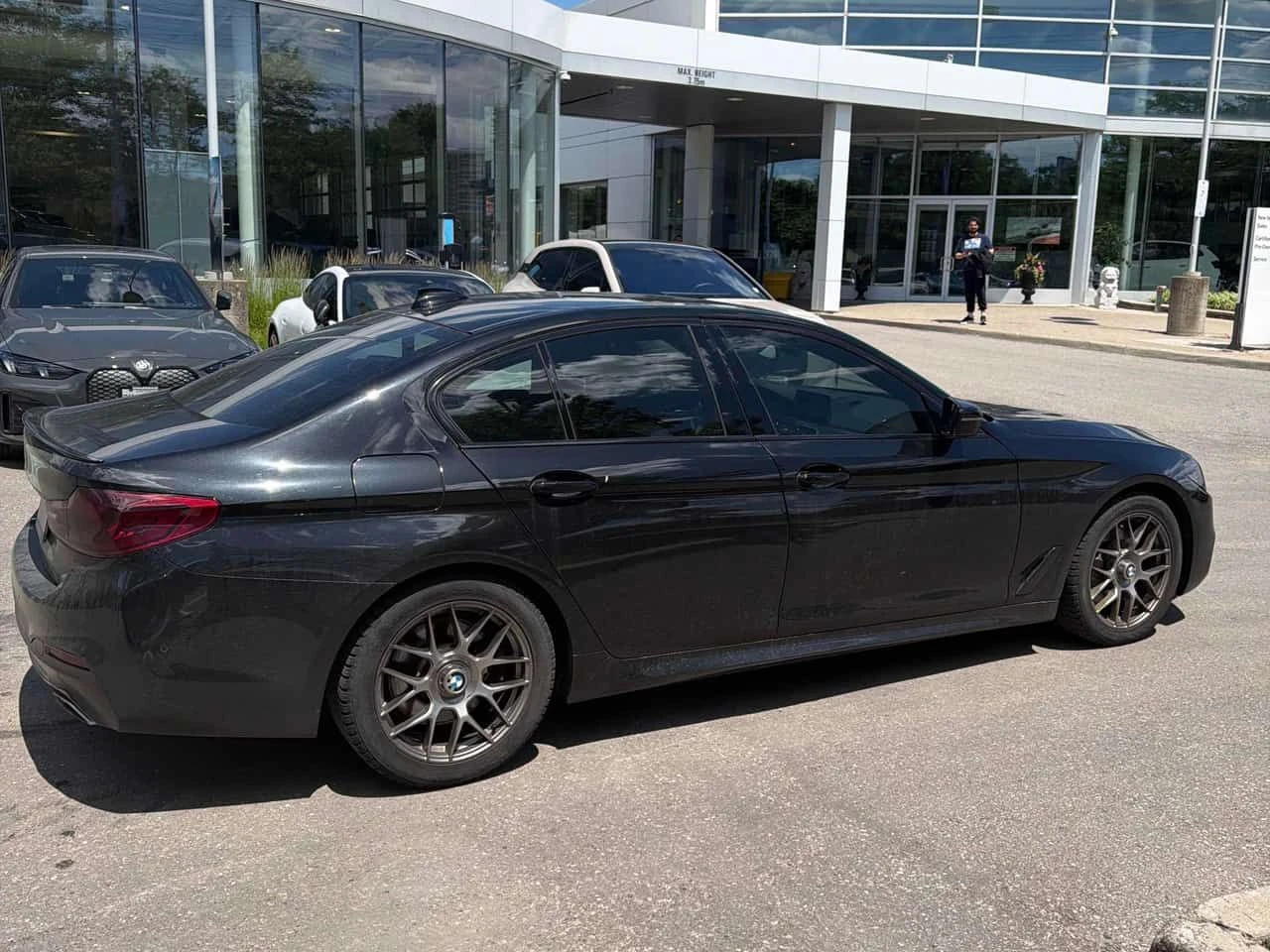 BMW 540 * 540i xDrive * CARFAX * ЦЕНА ДО БГ, снимка 4 - Автомобили и джипове - 54991189