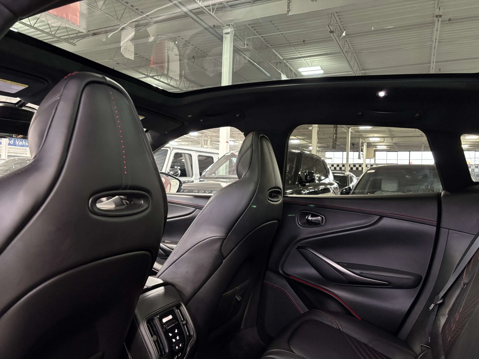 Aston Martin DBX 1913 EDITION 1 ОТ 500 / ЦЕНА ДО БГ , снимка 8 - Автомобили и джипове - 54992499