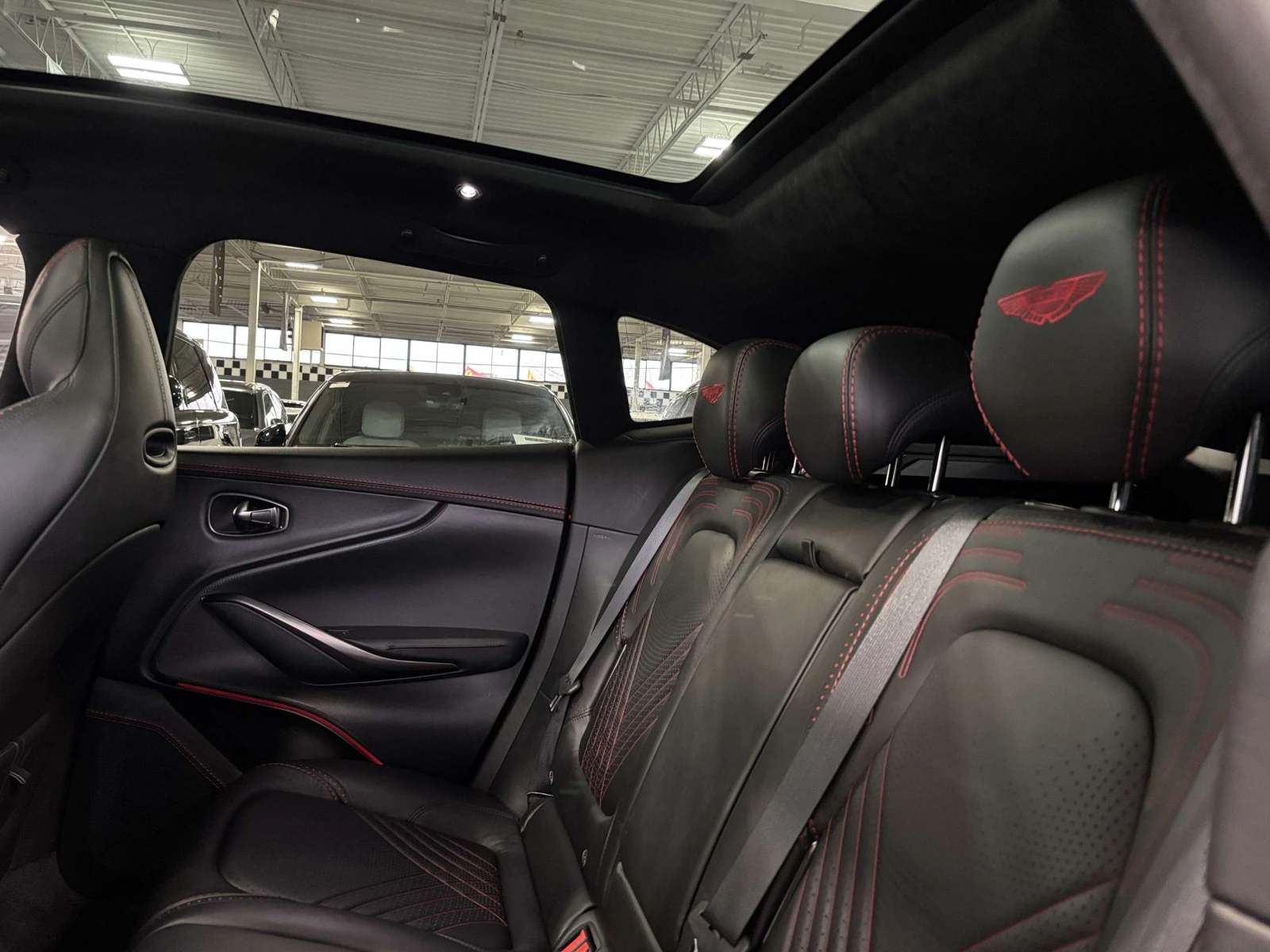 Aston Martin DBX 1913 EDITION 1 ОТ 500 / ЦЕНА ДО БГ , снимка 9 - Автомобили и джипове - 54992499