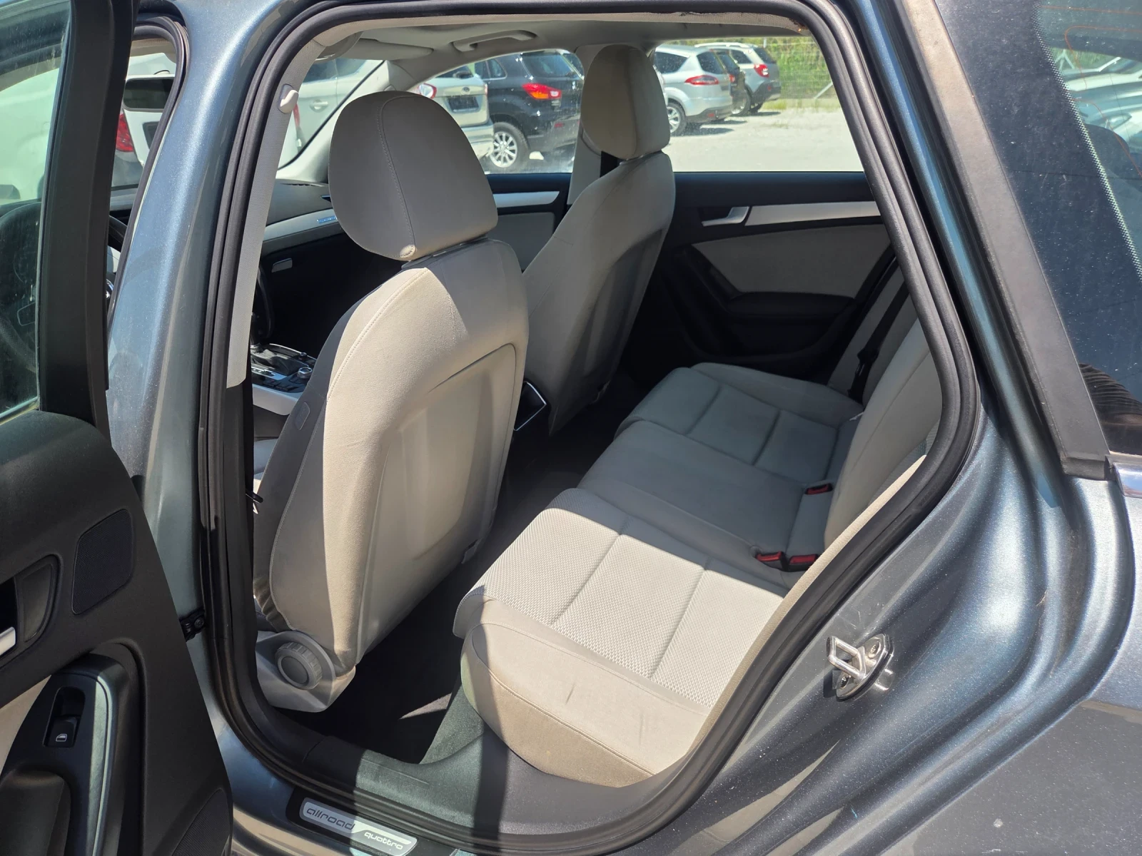 Audi A4 Allroad 3.0TDi/4?4/АВТОМАТ, снимка 10 - Автомобили и джипове - 55395392