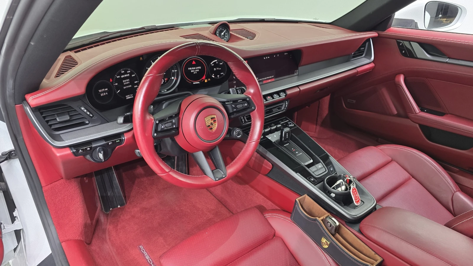 Porsche 911 Carrera S* BOSE* ПОДГРЕВ ВОЛАН* ЛЮК* КРАЙНА ЦЕНА, снимка 7 - Автомобили и джипове - 56130967