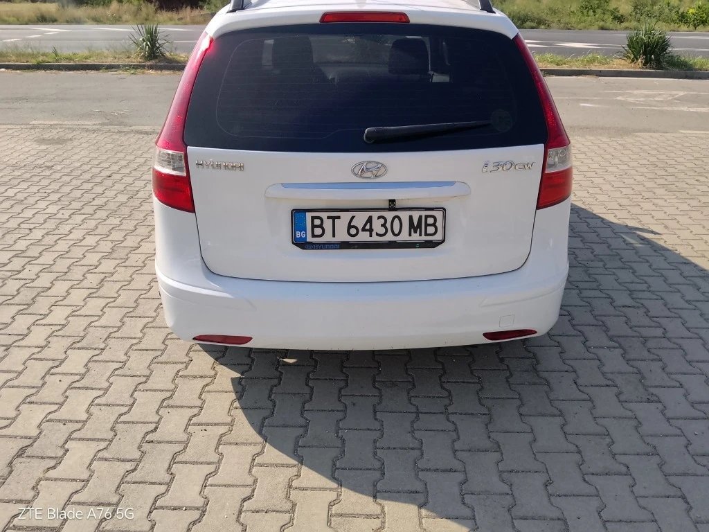 Hyundai I30 SW, снимка 4 - Автомобили и джипове - 56394208