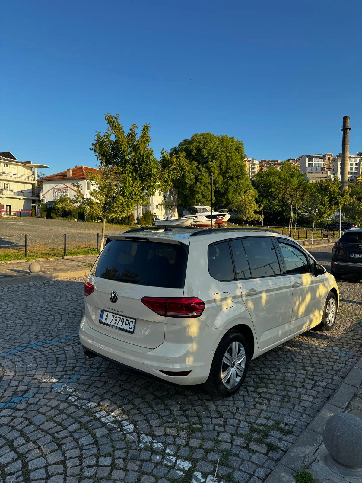 VW Touran Comfortline 2.0 TDI 150 �.�. 7DSG | Mobile.bg � ����������� 4