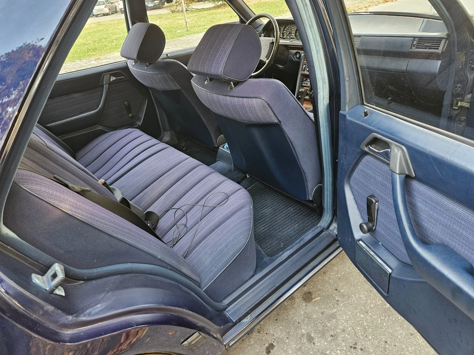 Mercedes-Benz 124 2.6 Benzin  | Mobile.bg � ����������� 13