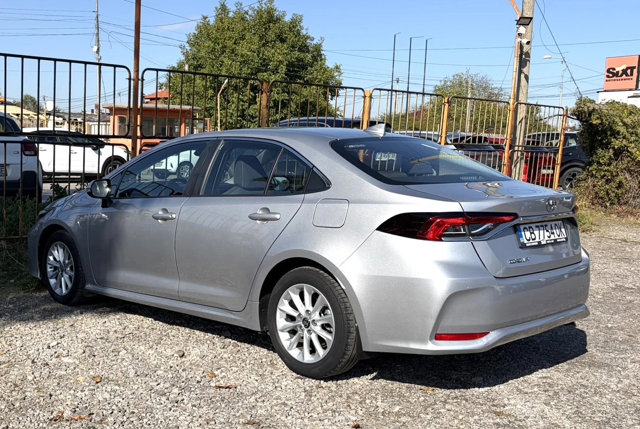 Toyota Corolla 1.5 CVТ Executive, снимка 5 - Автомобили и джипове - 56724475