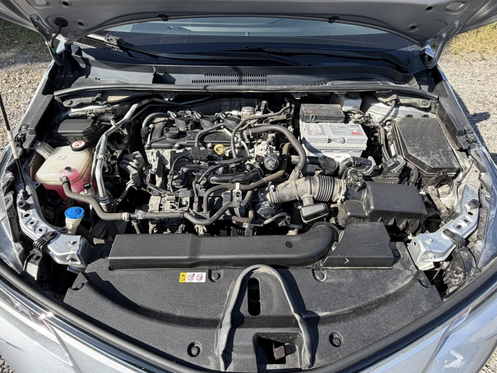 Toyota Corolla 1.5 CVТ Executive, снимка 15 - Автомобили и джипове - 56724475
