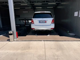 Mercedes-Benz GL 550 550 4MATIC, снимка 12