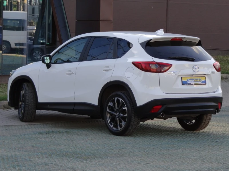 Mazda CX-5 2.2d-Skyactiv /Navi/Distronik/Camera/Euro-6B/4X4/, снимка 3 - Автомобили и джипове - 40807486