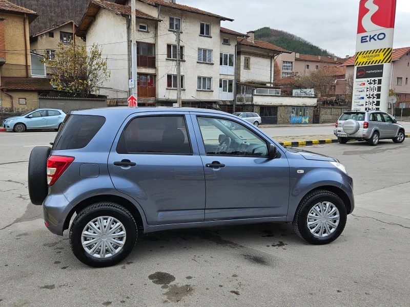 Daihatsu Terios 1.5 GAZ/NAVIGACIA/4X4, снимка 7 - Автомобили и джипове - 48200730