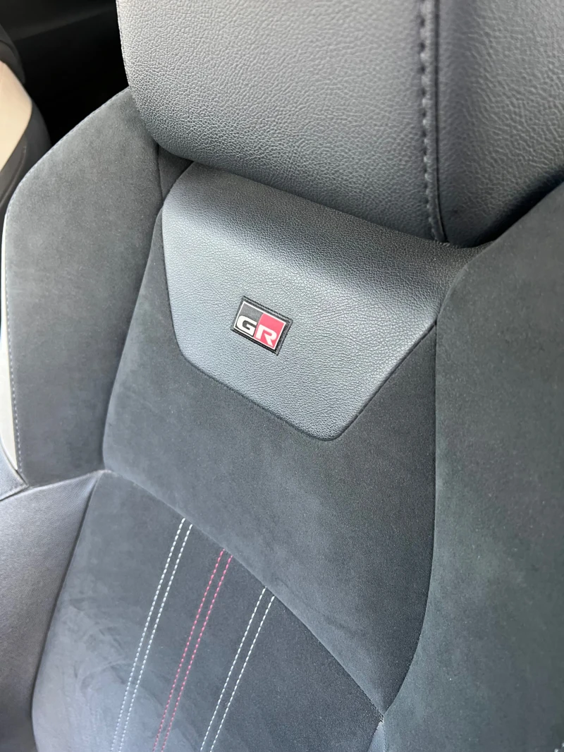 Toyota C-HR 2.0 GR-SPORT, снимка 9 - Автомобили и джипове - 52120230