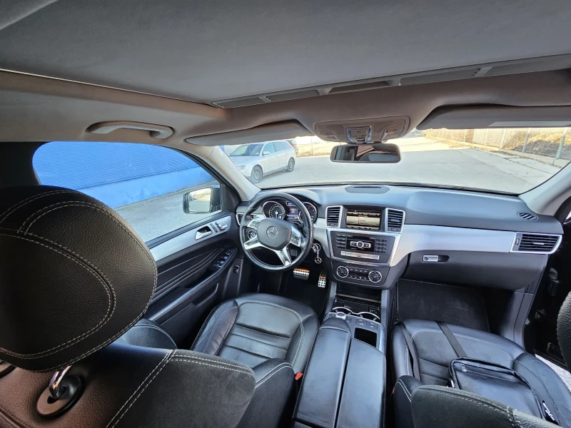 Mercedes-Benz ML 350 3.5цди, снимка 12 - Автомобили и джипове - 52871283
