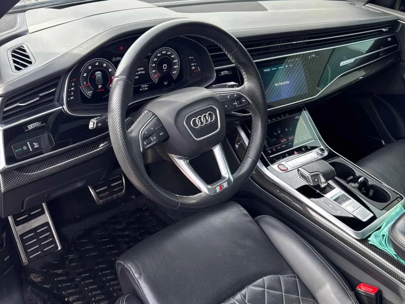 Audi SQ8 4.0 TFSI quattro /Панорама/Подгрев/Обдух/Нави, снимка 5 - Автомобили и джипове - 53541422