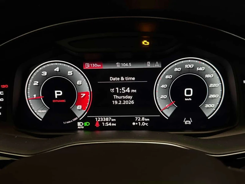 Audi SQ8 4.0 TFSI quattro /Панорама/Подгрев/Обдух/Нави, снимка 8 - Автомобили и джипове - 53541422