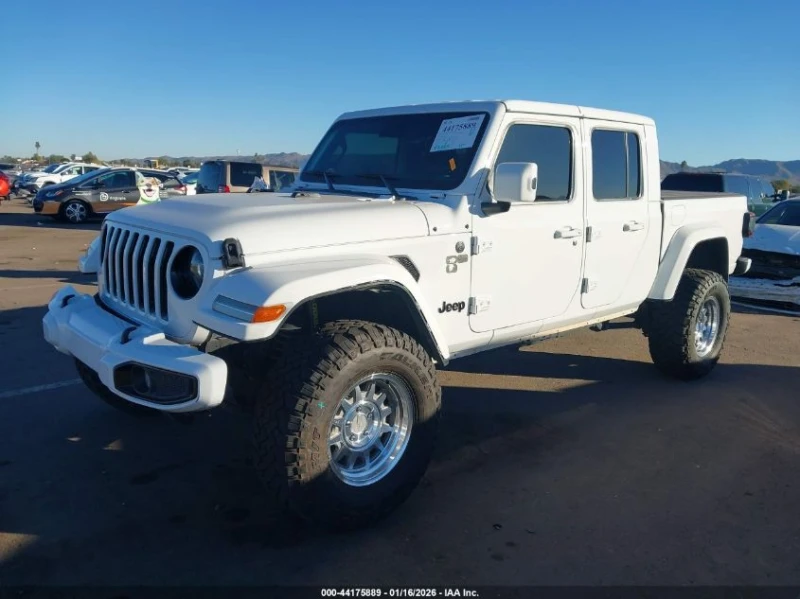 Jeep Gladiator 3l High Altitude 4X4, снимка 2 - Автомобили и джипове - 53587279