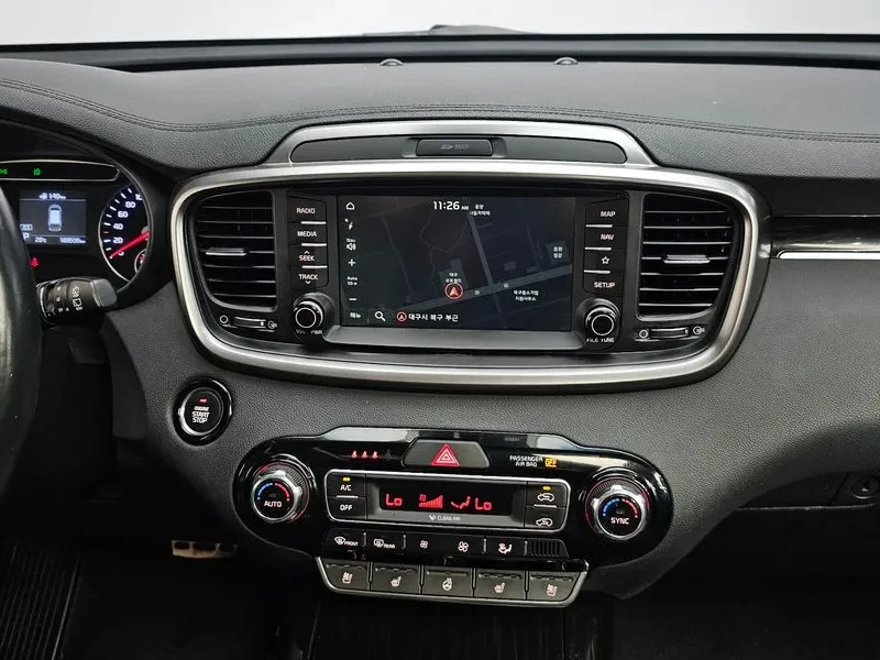 Kia Sorento Diesel 2.2 4Wd Noblesse Special, снимка 13 - Автомобили и джипове - 55640127