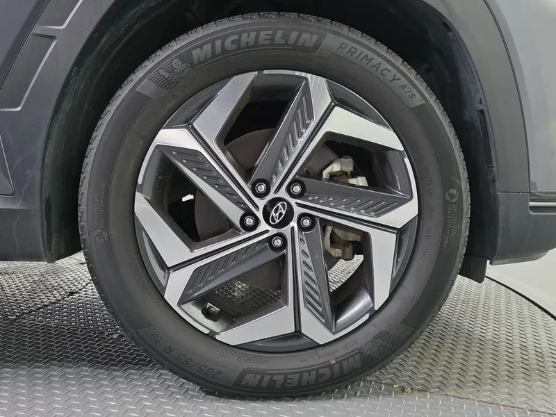 Hyundai Tucson 1.6 4WD - САМО 30% АВАНС, снимка 5 - Автомобили и джипове - 56255855