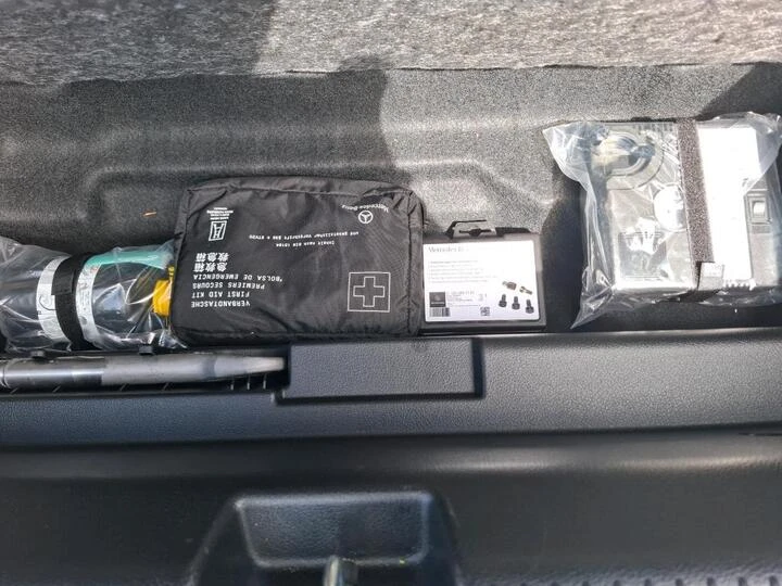 Mercedes-Benz EQE 90KWH 350 AMG LINE PANO NAVI LED CAMERA | Mobile.bg � ����������� 14