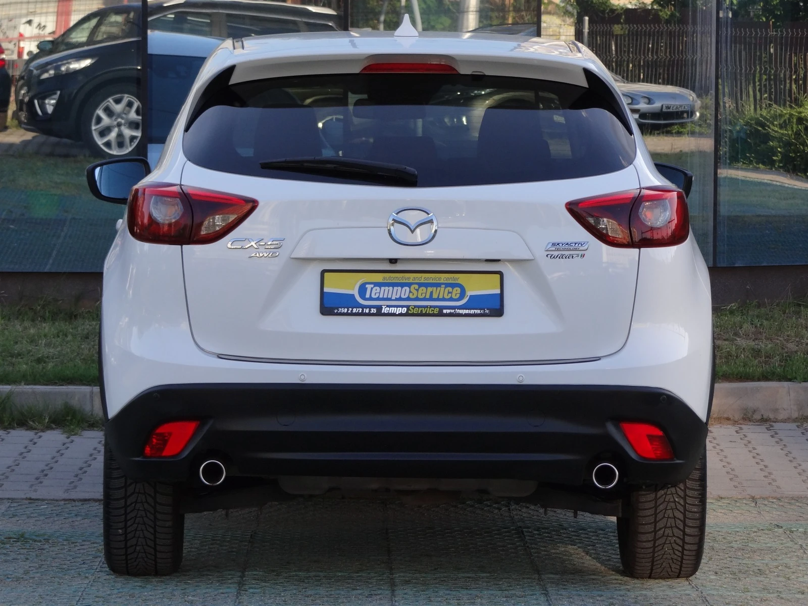 Mazda CX-5 2.2d-Skyactiv /Navi/Distronik/Camera/Euro-6B/4X4/ - изображение 4