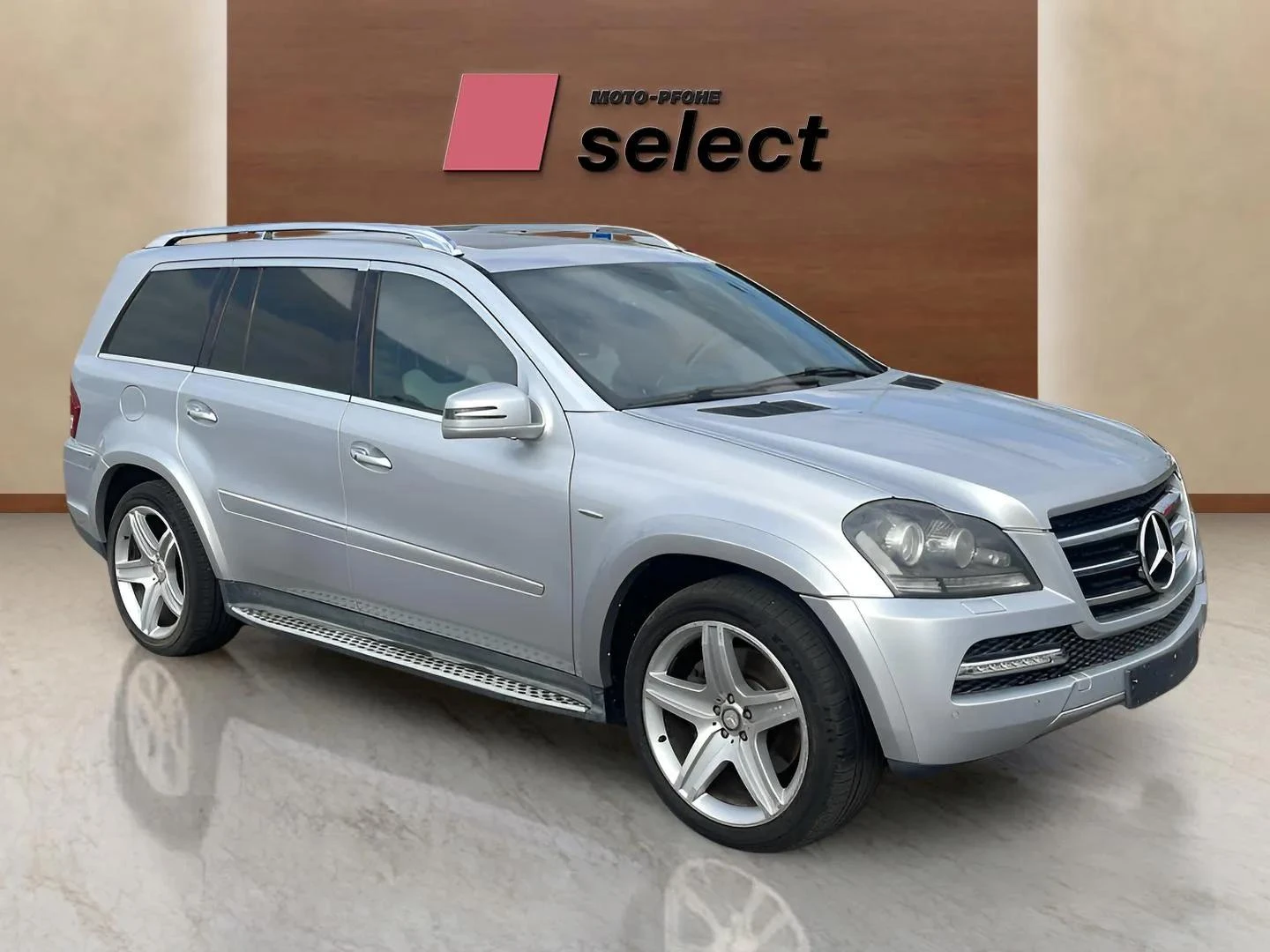 Mercedes-Benz GL 500 5.0i - изображение 7