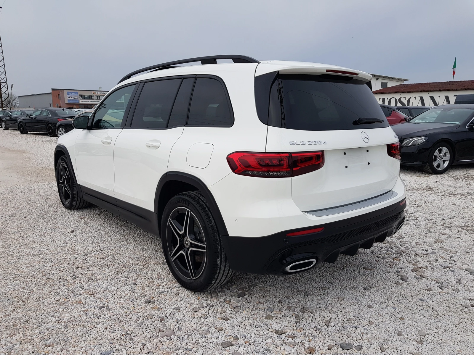 Mercedes-Benz GLB 200 D 4matic AMG 6+ 1 места FACELIFT /03/2021г.  - изображение 6