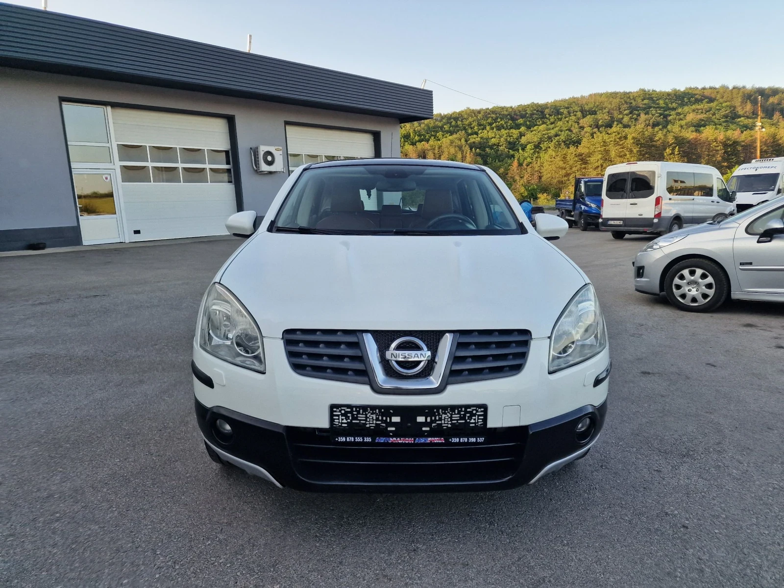Nissan Qashqai 2.0DCI 4X4 АВТОМАТ  - изображение 2