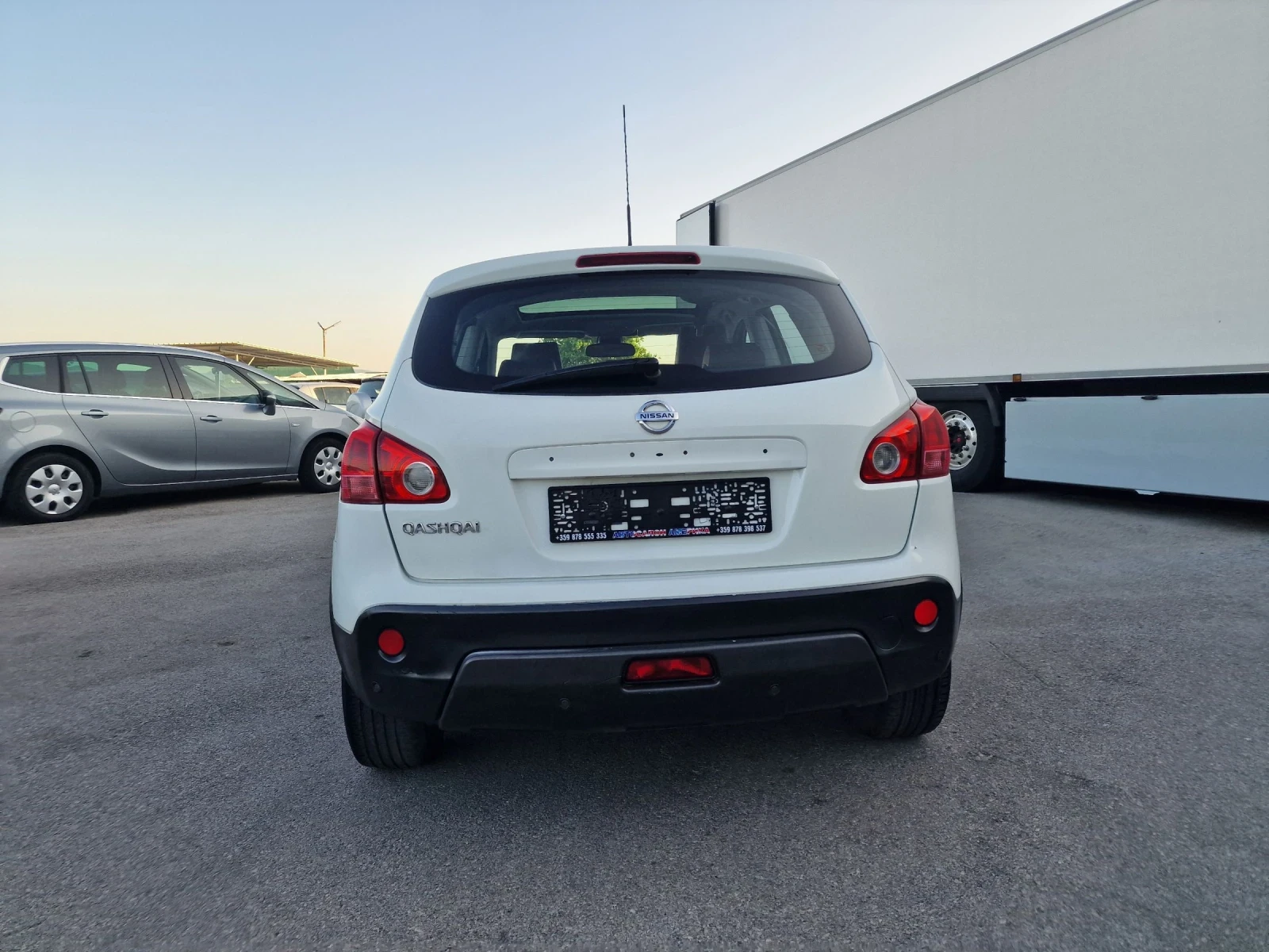 Nissan Qashqai 2.0DCI 4X4 АВТОМАТ  - изображение 5