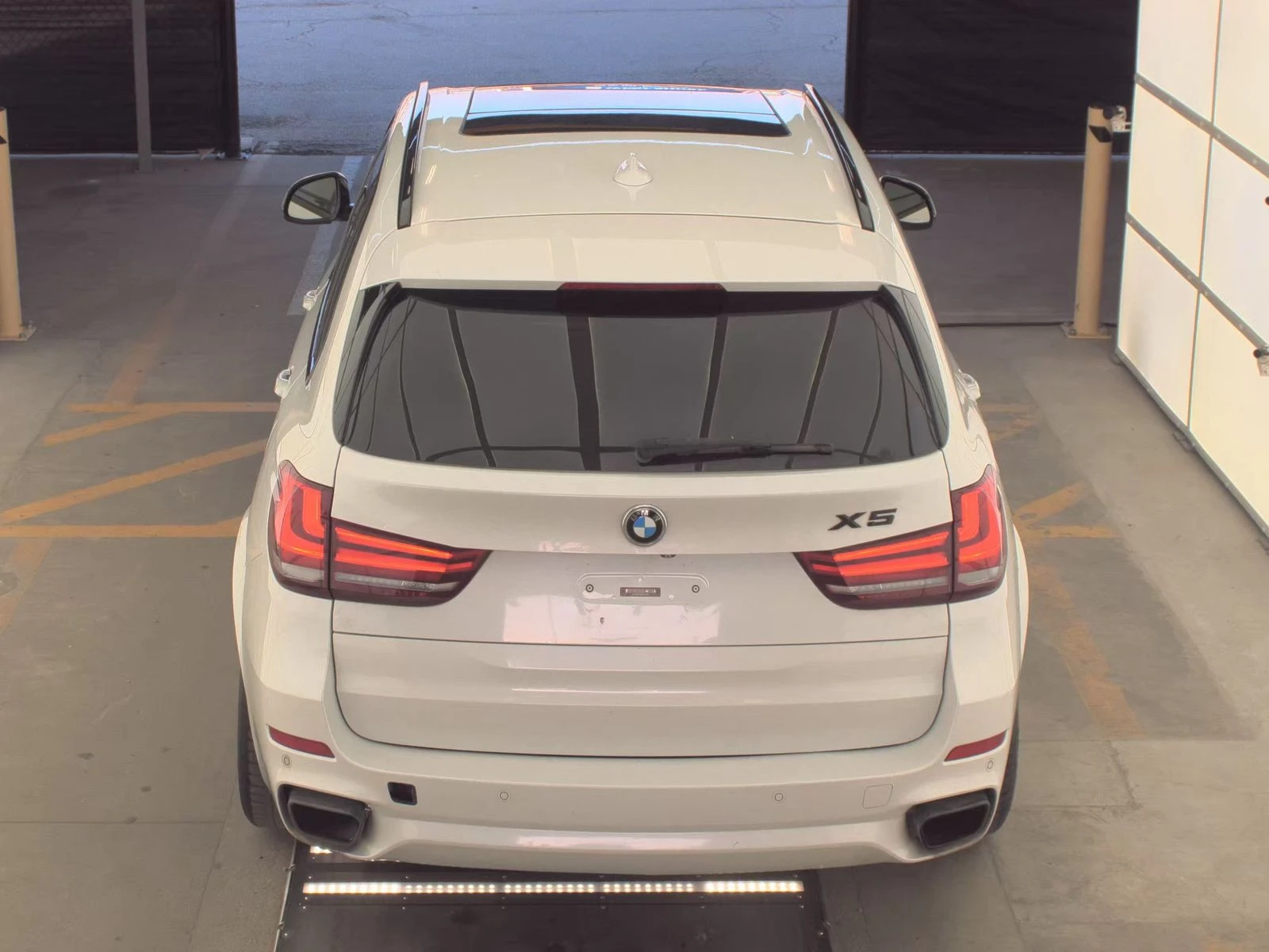 BMW X5 M* SPORT* LINE* ПОДГРЕВ* КАМЕРА* КЕЙЛЕС* LANE* ASS - изображение 6