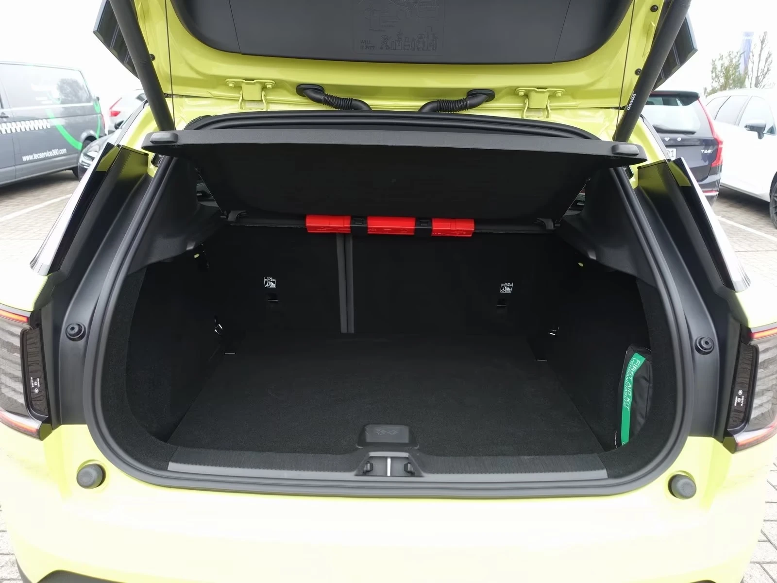 Volvo EX30 Extended Range Single Motor Plus | Mobile.bg � ����������� 17