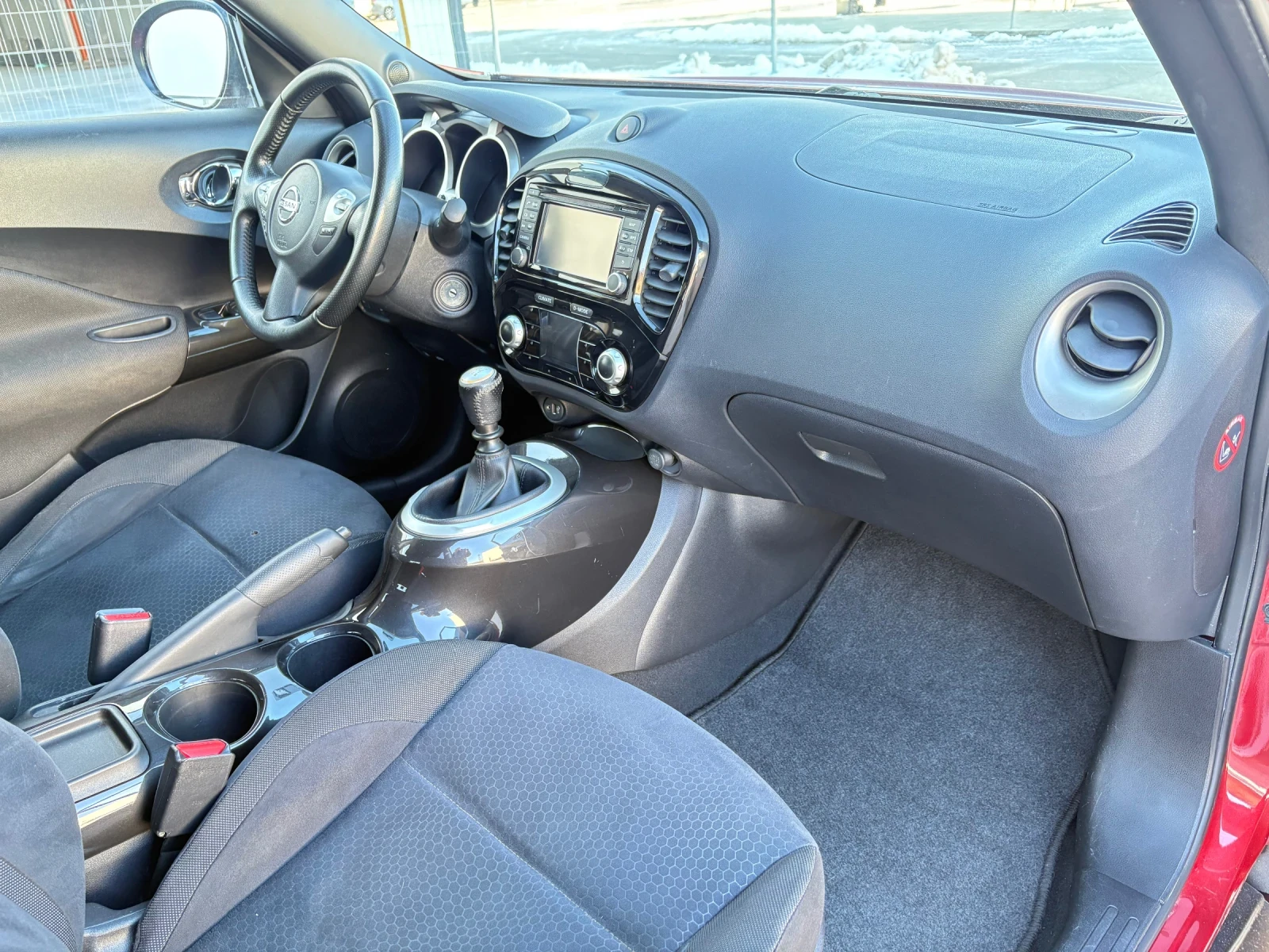 Nissan Juke 1.5 dci, снимка 11 - Автомобили и джипове - 53749893