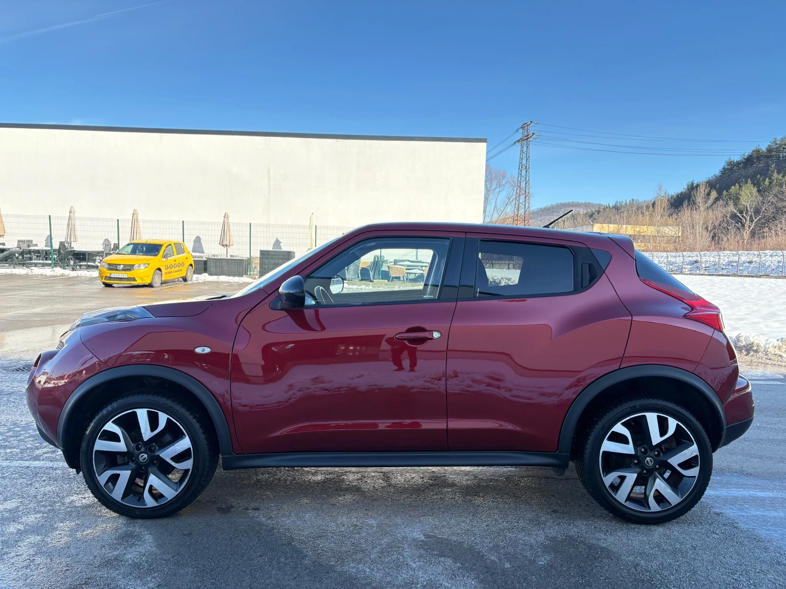 Nissan Juke 1.5 dci, снимка 8 - Автомобили и джипове - 53749893
