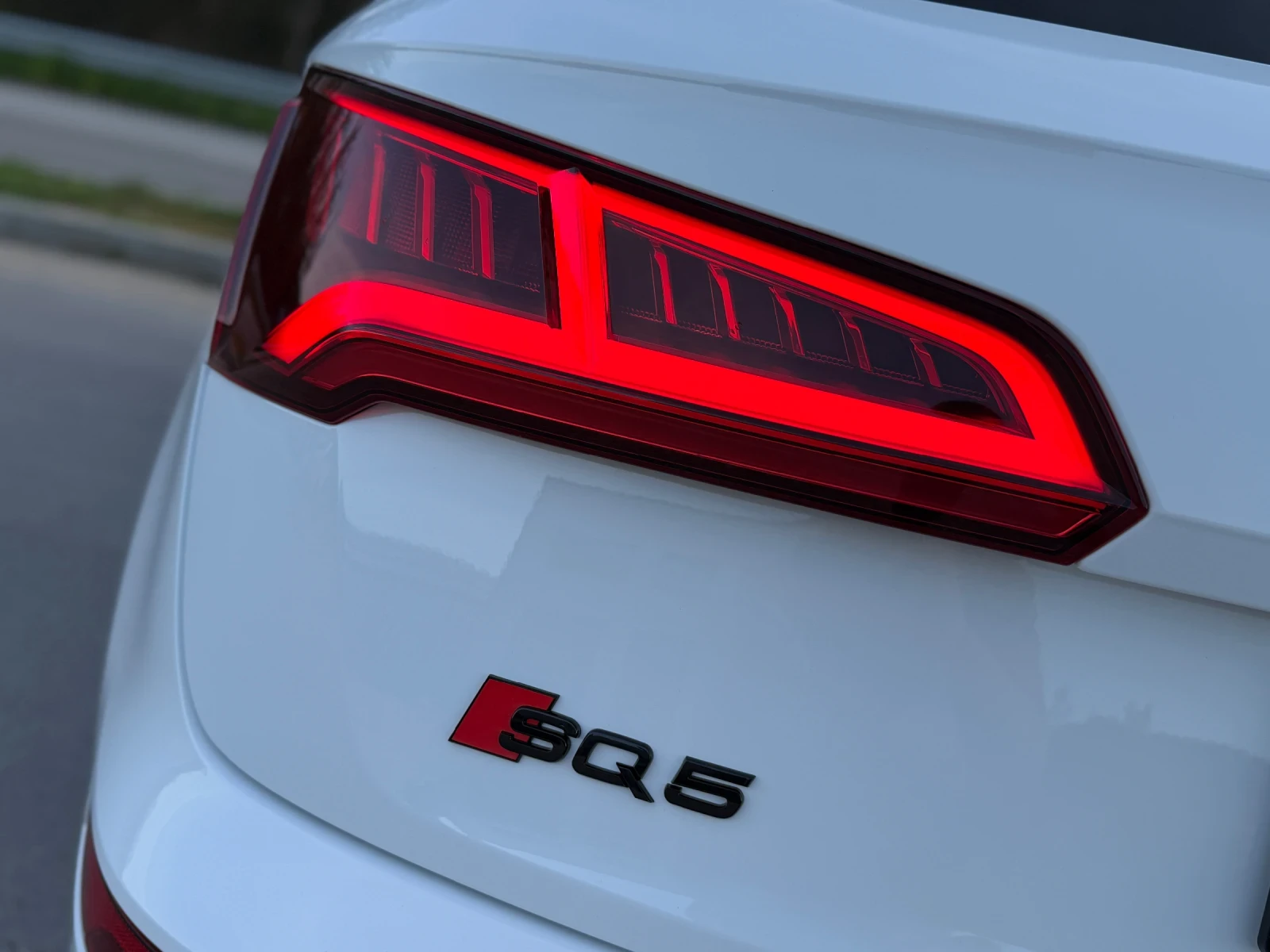 Audi SQ5 3.0BITDI* MILD HYBRID* DISTRONIC* , снимка 8 - Автомобили и джипове - 54235196