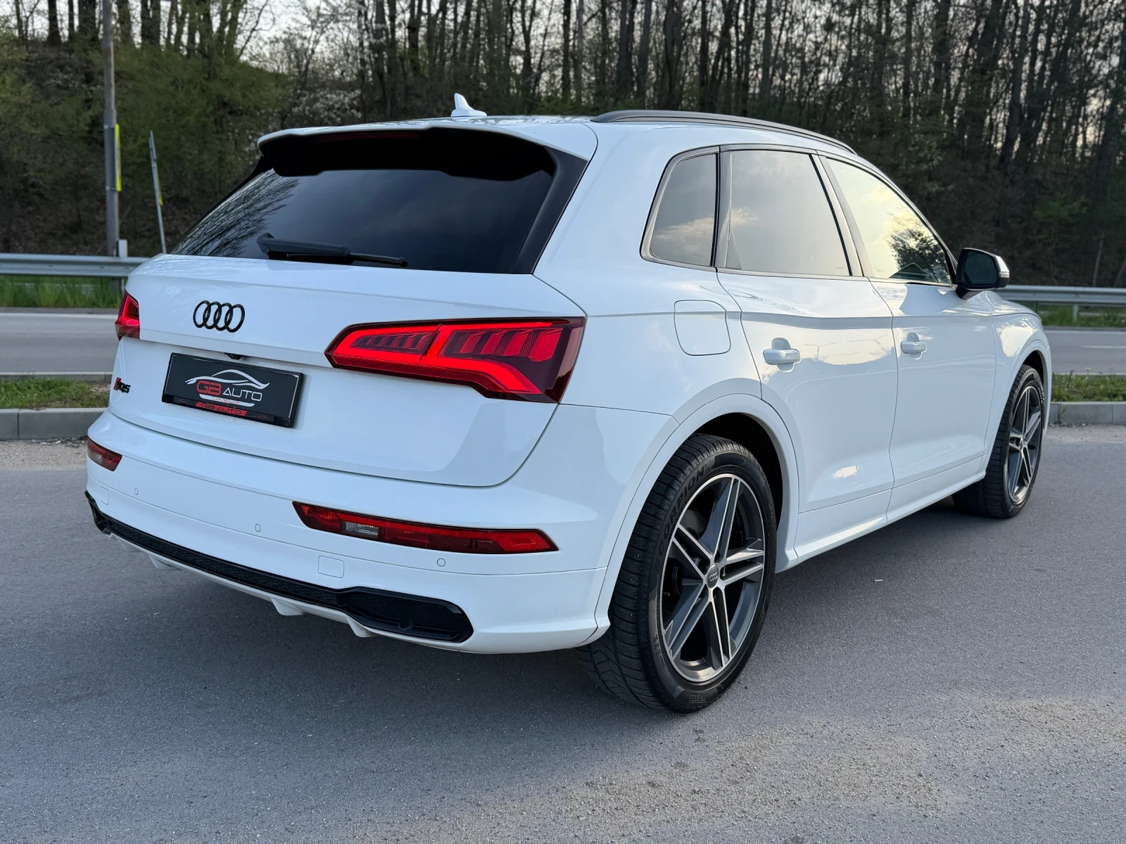 Audi SQ5 3.0BITDI* MILD HYBRID* DISTRONIC* , снимка 7 - Автомобили и джипове - 54235196