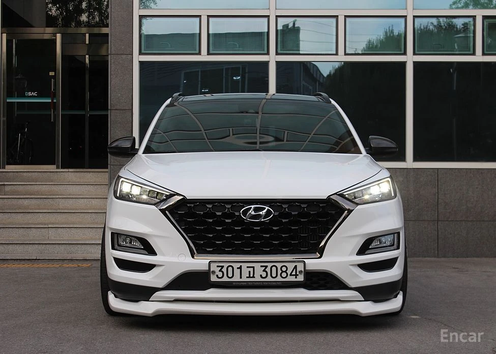 Hyundai Tucson, снимка 2 - Автомобили и джипове - 54634501