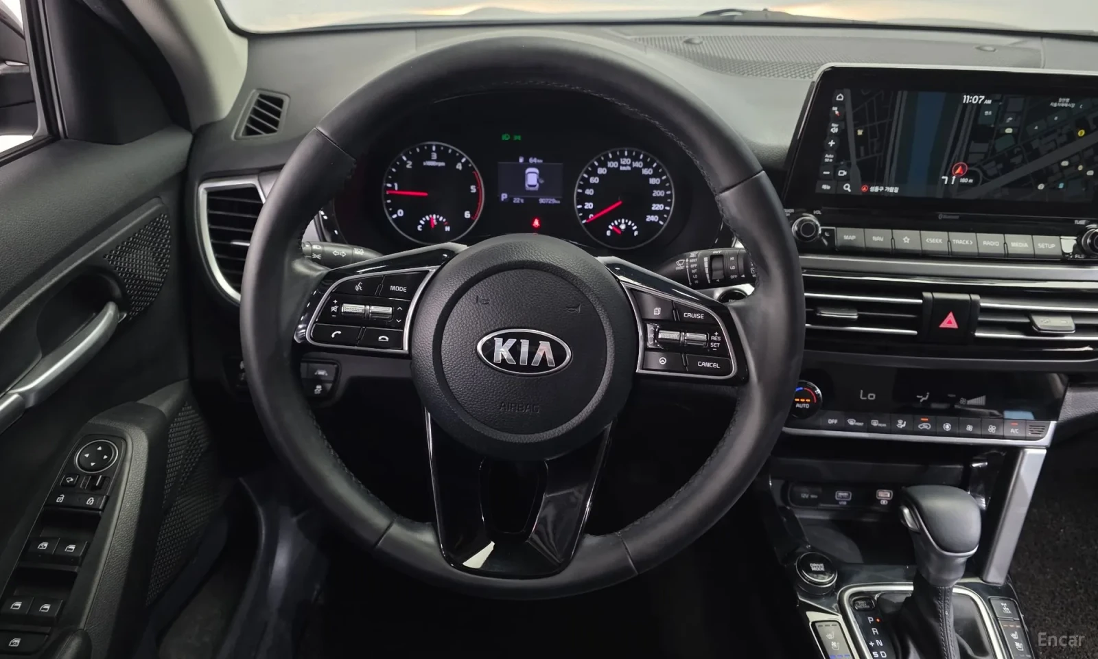 Kia Seltos, снимка 13 - Автомобили и джипове - 55219014