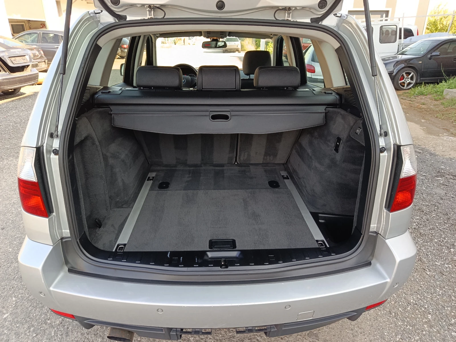 BMW X3 2.0d 150k.c. E83, снимка 9 - Автомобили и джипове - 55479527