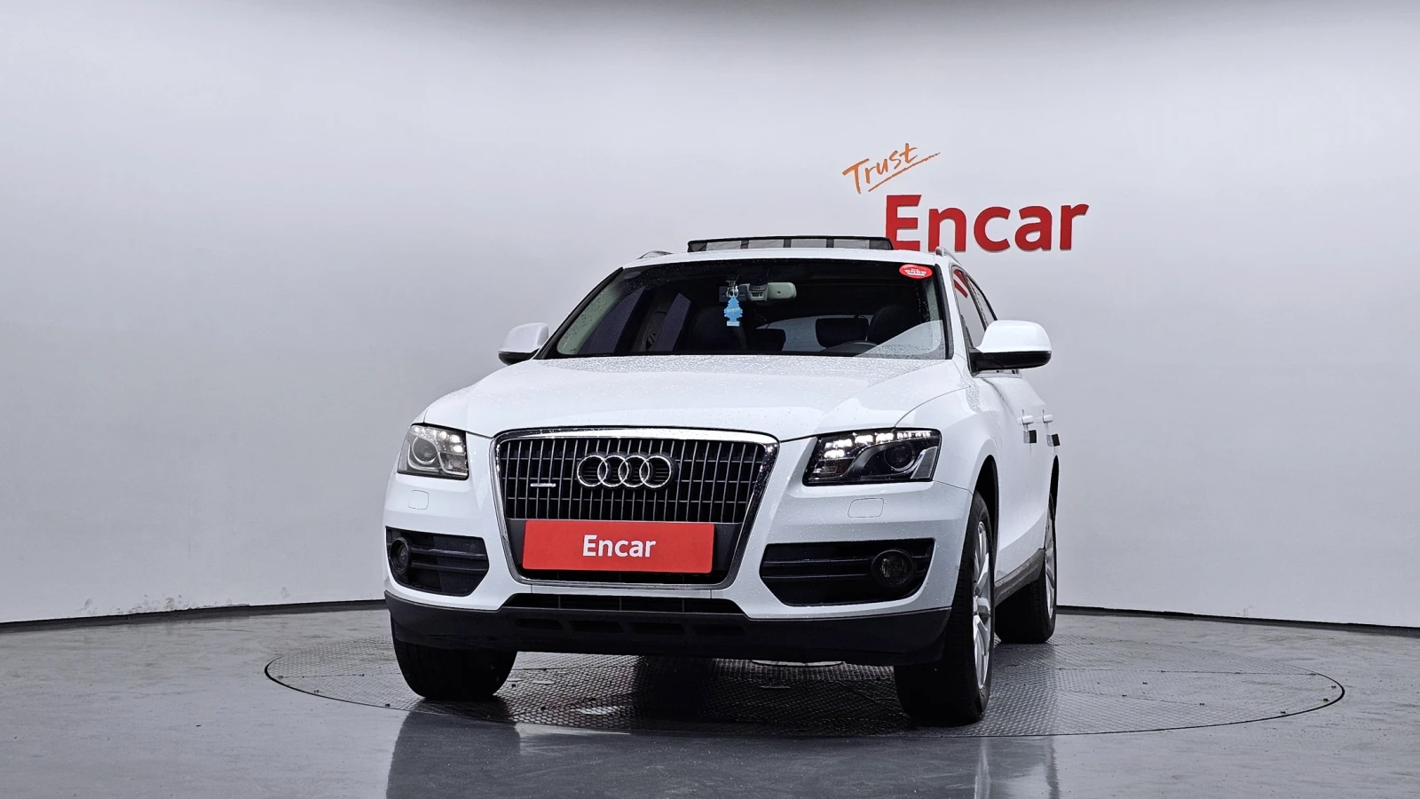 Audi Q5 2.0 TDI quattro* ЕЛ. БАГАЖНИК* ЛЮК* КРАЙНА ЦЕНА, снимка 3 - Автомобили и джипове - 55496033