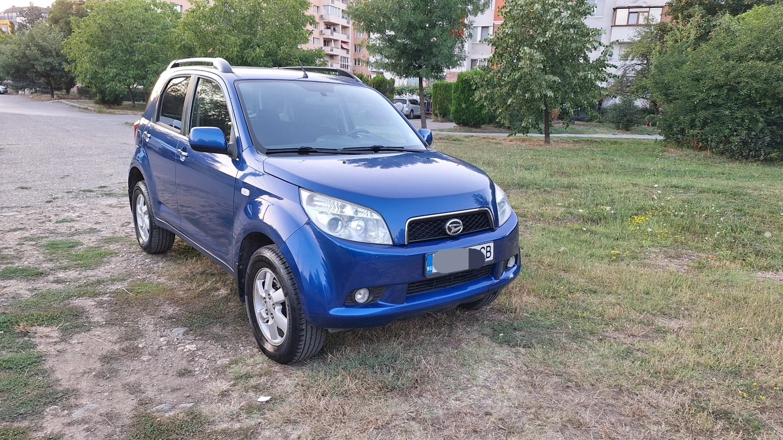 Daihatsu Terios 1.5 МН.ДОБЪР 4Х4 КЛИМ, снимка 2 - Автомобили и джипове - 55746250