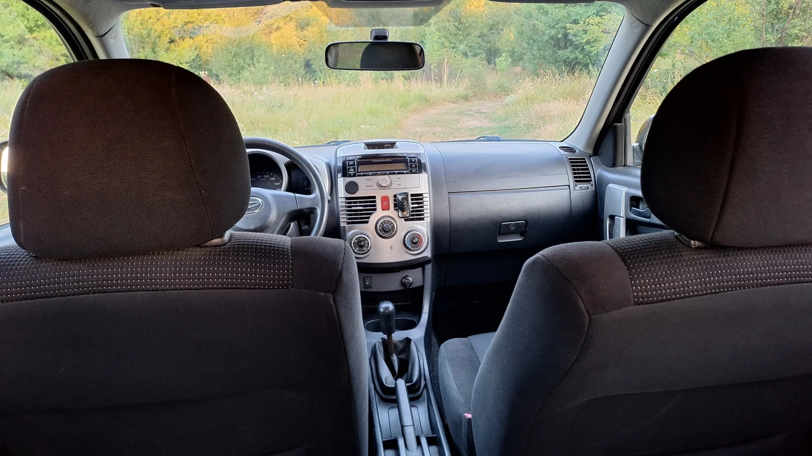 Daihatsu Terios 1.5 МН.ДОБЪР 4Х4 КЛИМ, снимка 7 - Автомобили и джипове - 55746250