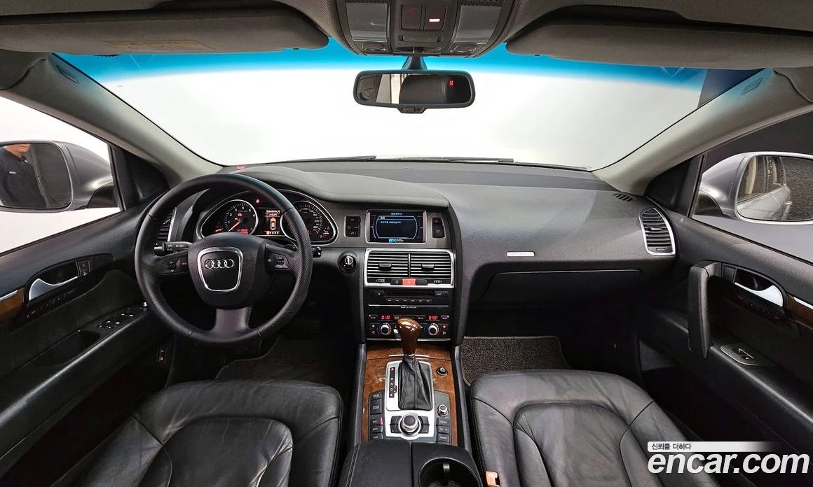 Audi Q7 4.2 FSI Quattro 4L, снимка 7 - Автомобили и джипове - 56122194