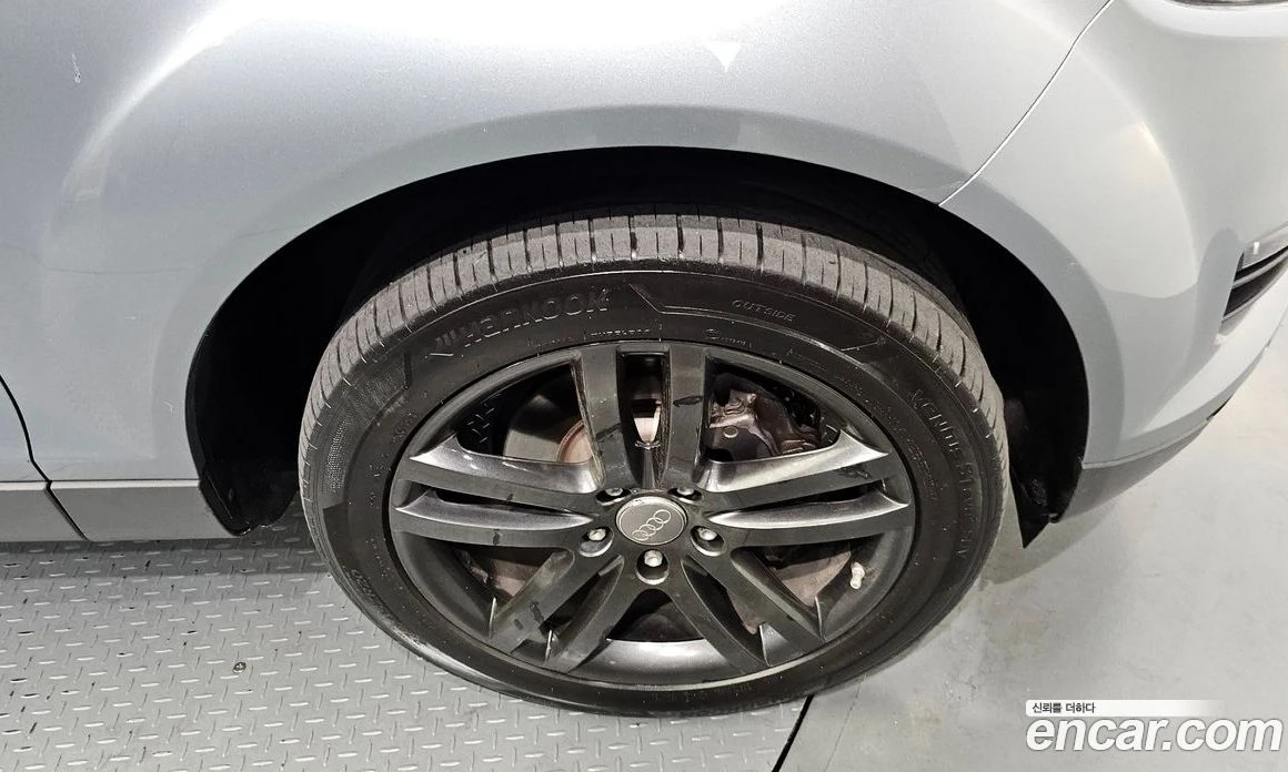 Audi Q7 4.2 FSI Quattro 4L, снимка 5 - Автомобили и джипове - 56122194