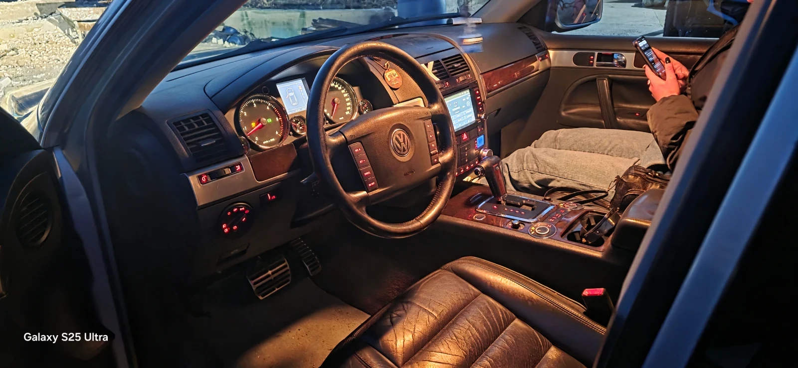 VW Touareg V10, снимка 5 - Автомобили и джипове - 56622546