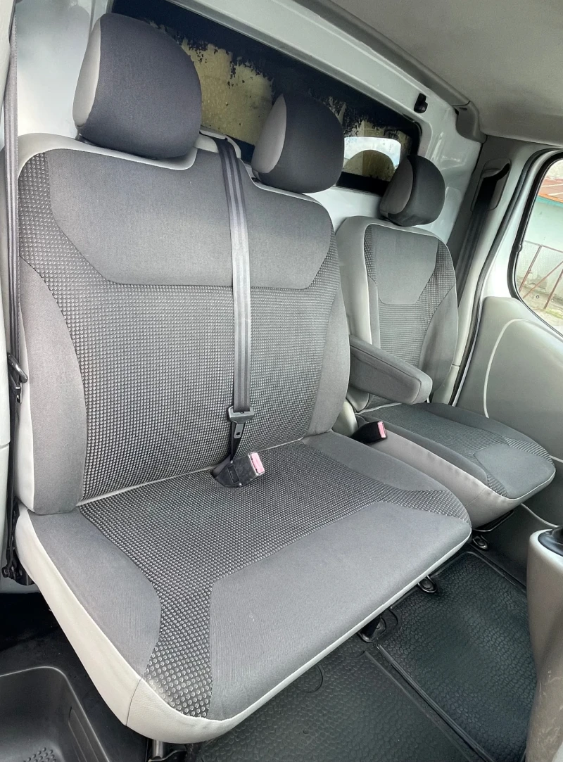 Opel Vivaro 2.0CDTI 115к.с. EURO 5B Хладилен Напълно обслужен!, снимка 12 - Бусове и автобуси - 52030484