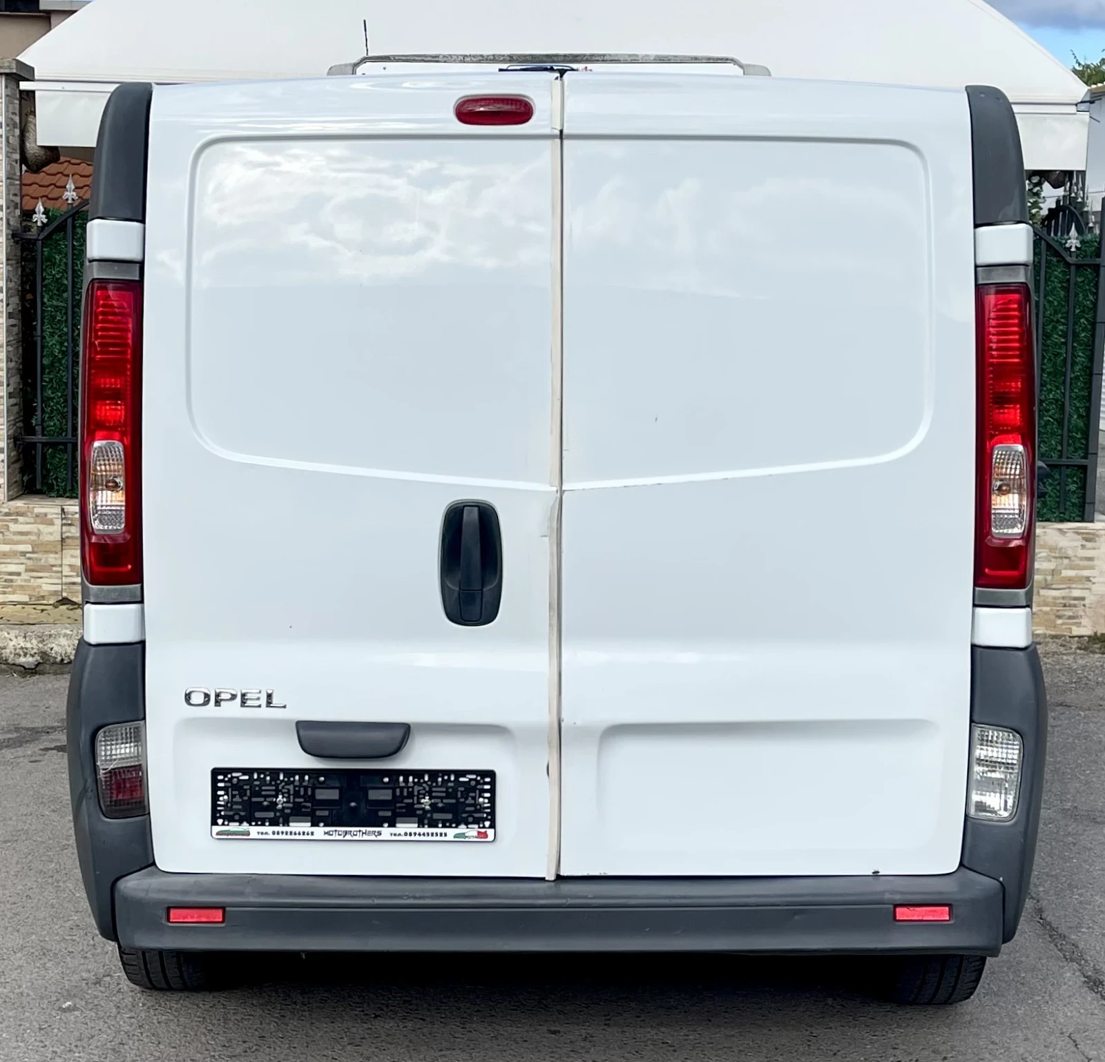 Opel Vivaro 2.0 CDTI 115 к.с. Хладилен Напълно обслужен ! - изображение 5
