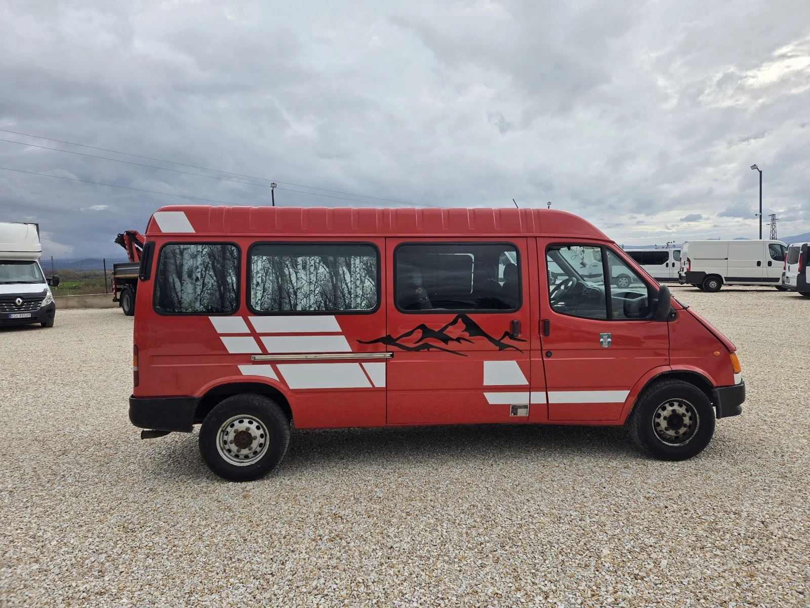 Ford Transit Maxxi klima 8+ 1 - изображение 3