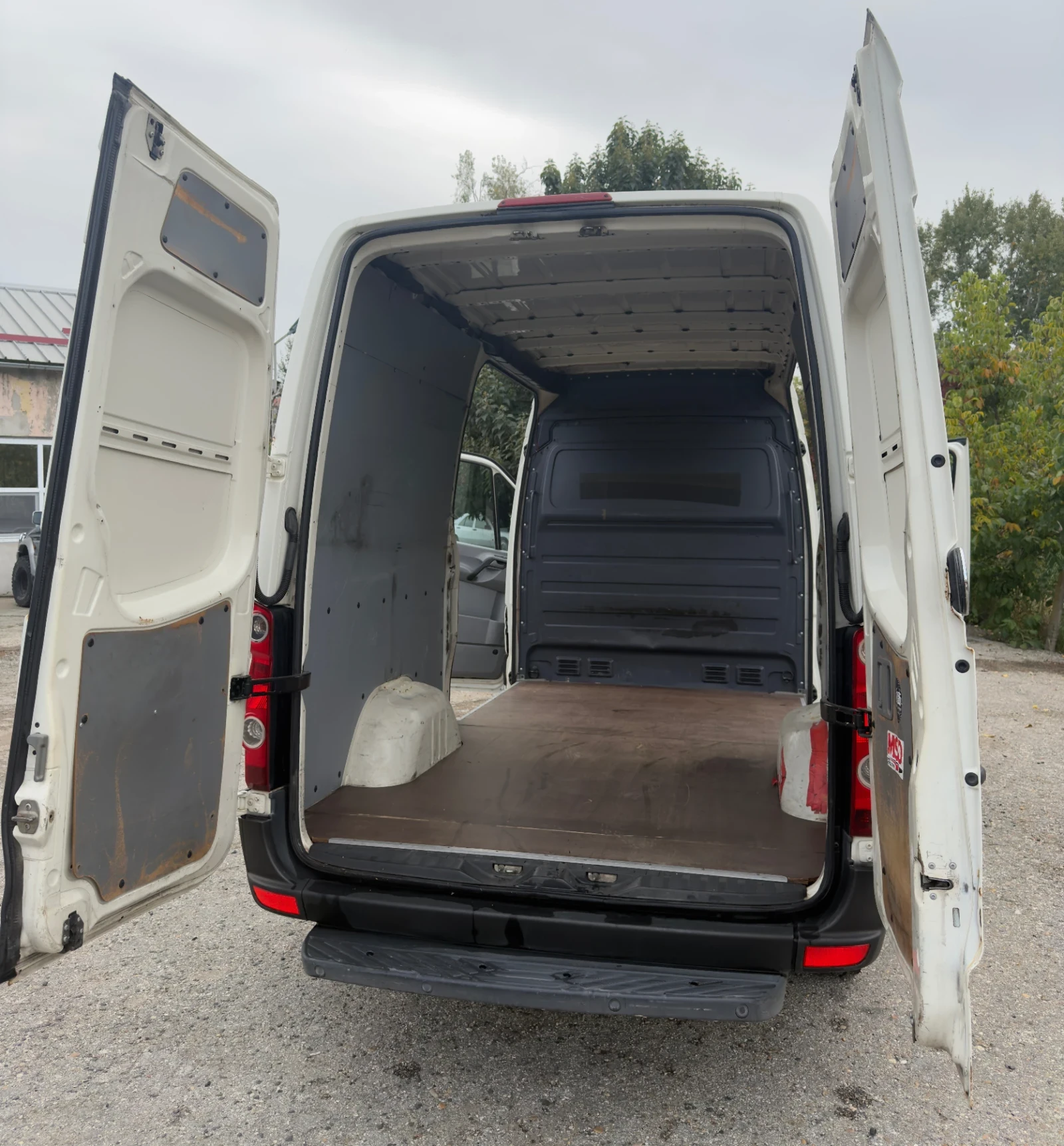VW Crafter 2.5 TDI | Mobile.bg � ����������� 4