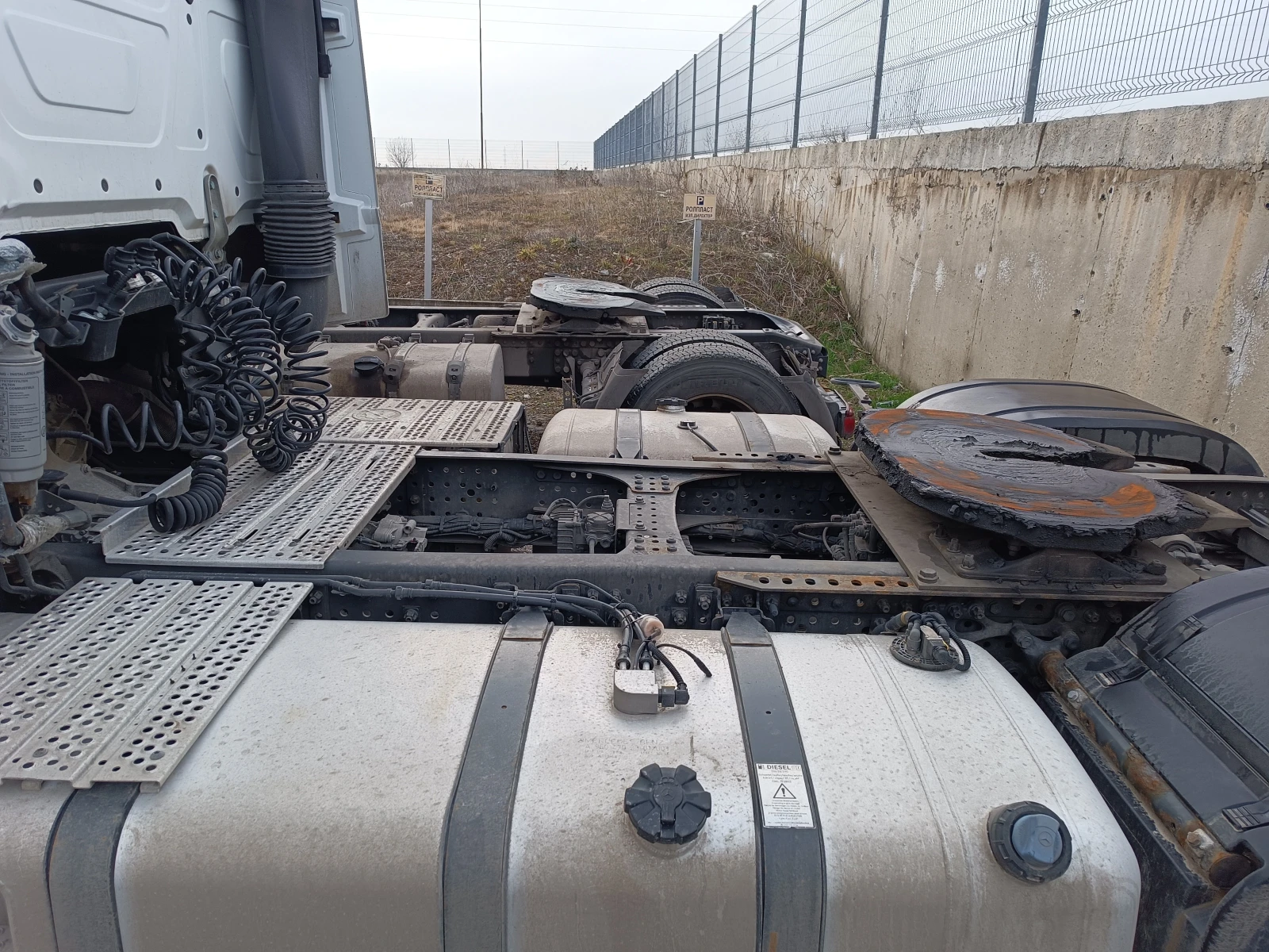 Mercedes-Benz Actros 1845 - изображение 3