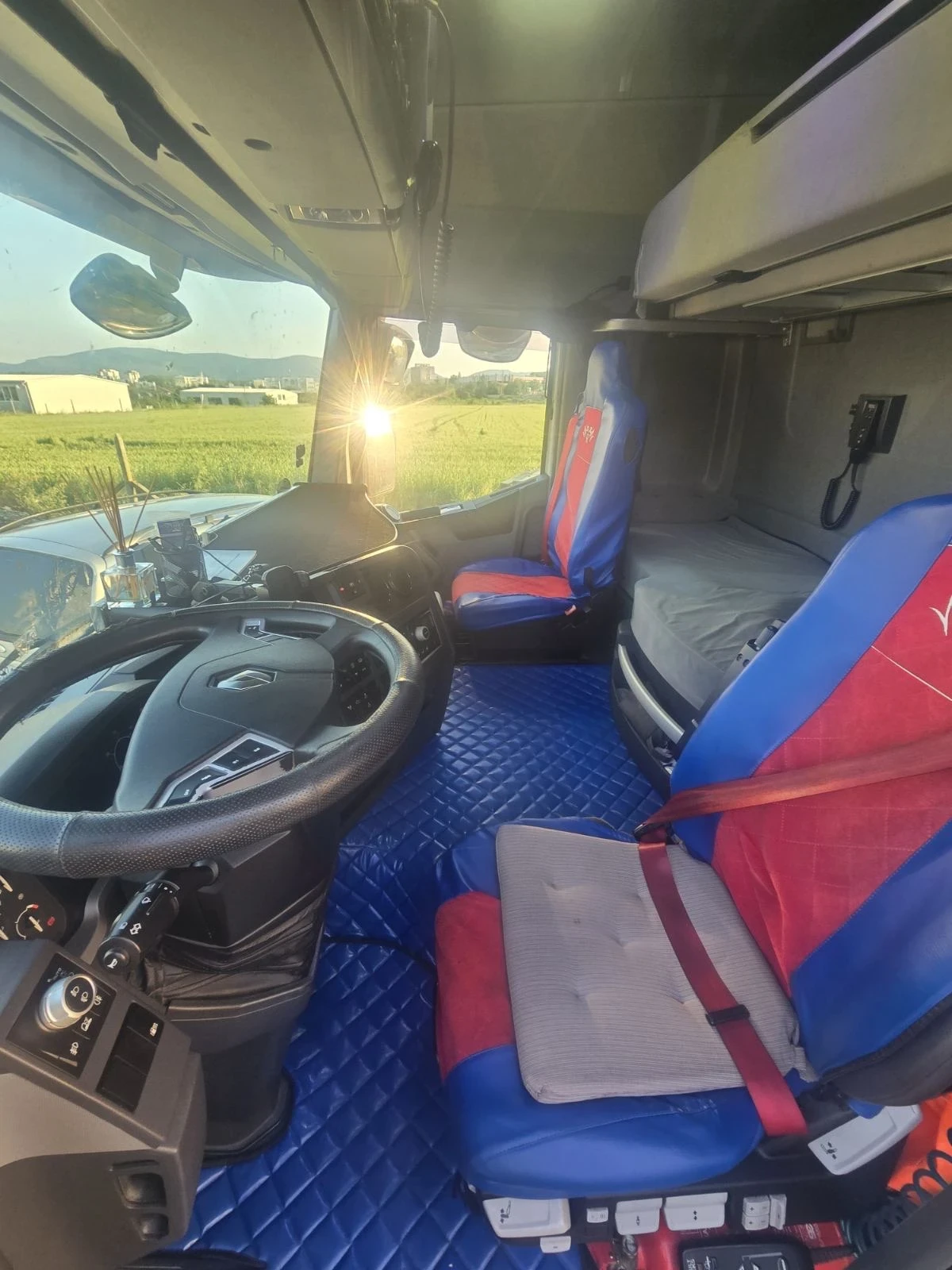 Renault T 520, снимка 14 - Камиони - 55887806