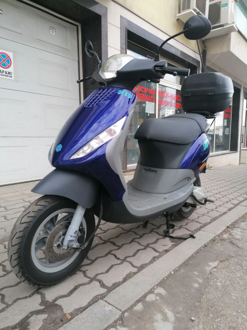 Piaggio Zip, снимка 2 - Мотоциклети и мототехника - 53217431