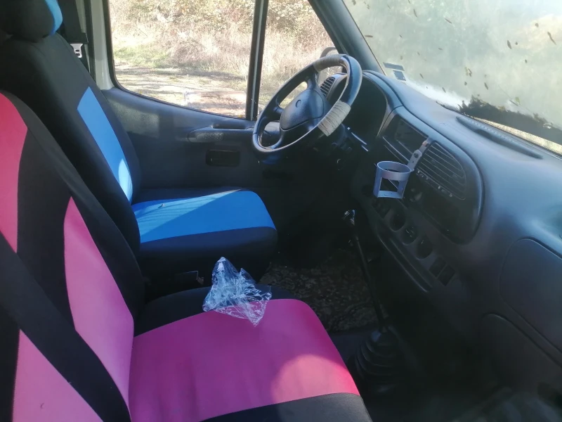 Кемпер Ford Транзит, снимка 4 - Каравани и кемпери - 52620372