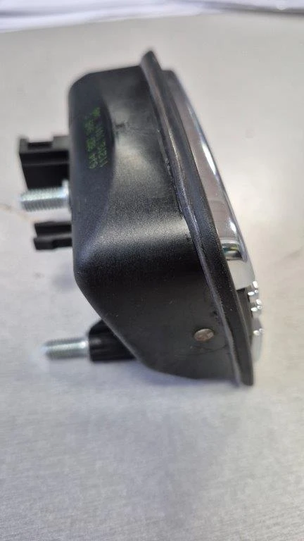 Бутон - емблема за капака на багажника на Seat Leon 1P1, Ibiza 2006 - 2014 г., снимка 2 - Части - 53559009